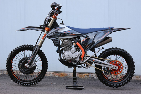 Эндуро / кроссовый мотоцикл JHL Z4 PR250 (172FMM-5) 21/18 Эндуро / кроссовый мотоцикл JHL Z4 PR250 (172FMM-5) 21/18